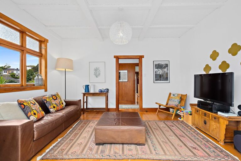 Photo of property in 19b Larchwood Avenue, Westmere, Auckland, 1022