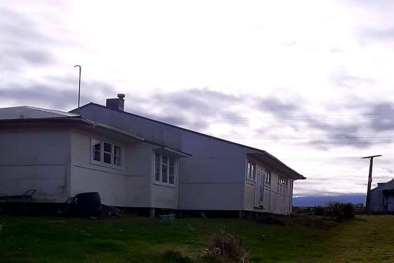 Photo of property in 1779 Eltham Road, Riverlea, Hawera, 4679