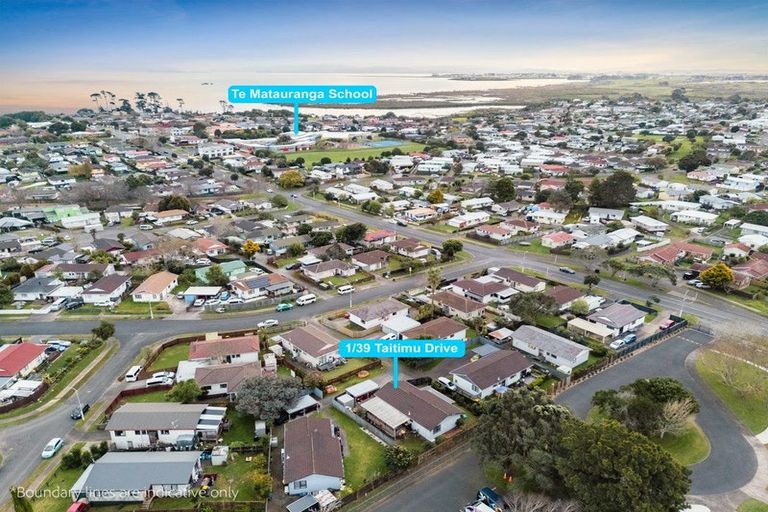 Photo of property in 1/39 Taitimu Drive, Weymouth, Auckland, 2103