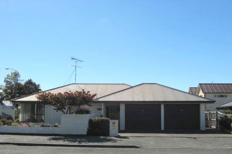 Photo of property in 23 Cameron Street, Ashburton, 7700