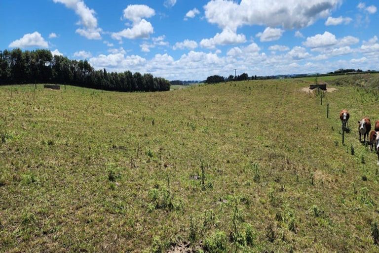 Photo of property in 5 Kakaramea Road, Kakaramea, Patea, 4598