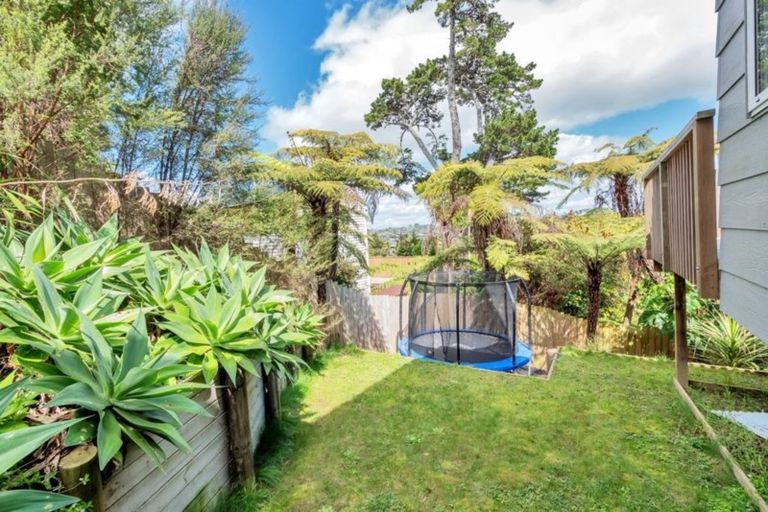 Photo of property in 2/30 Carlisle Road, Browns Bay, Auckland, 0630