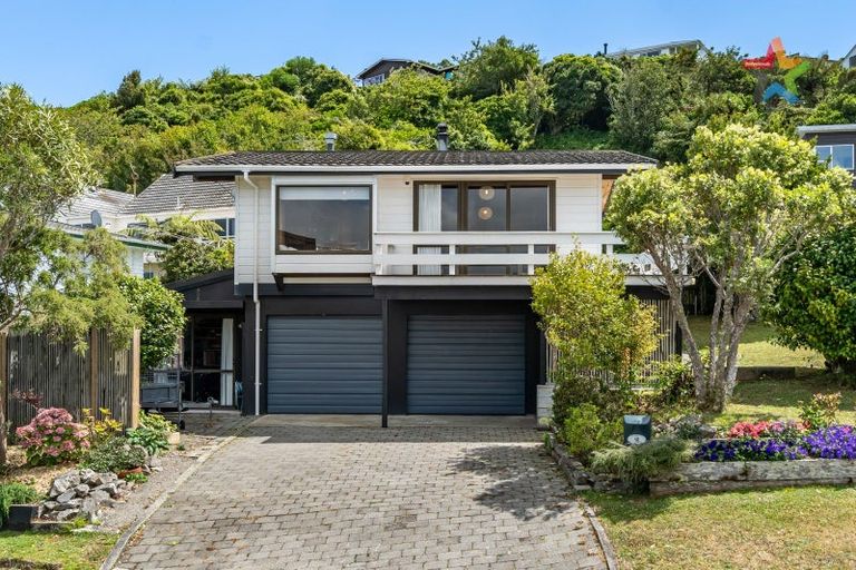 Photo of property in 18 Orissa Crescent, Broadmeadows, Wellington, 6035