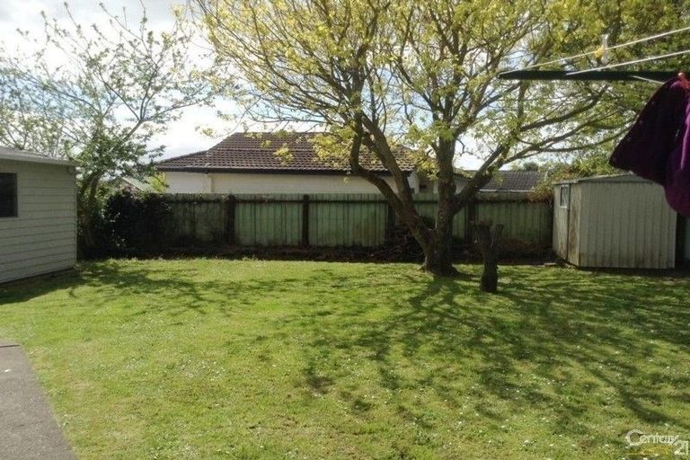 Photo of property in 75 Burundi Avenue, Clendon Park, Auckland, 2103