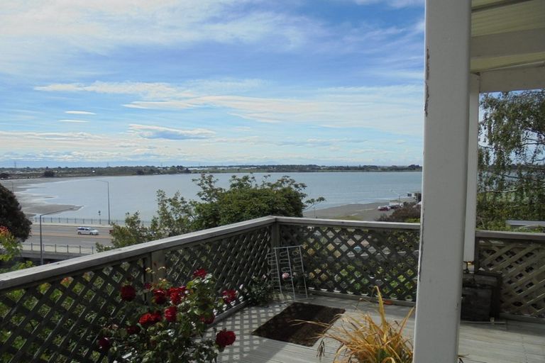 Photo of property in 7 Ferrymead Terrace, Ferrymead, Christchurch, 8081