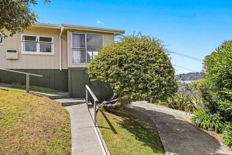 Photo of property in 57 Grand View Road, Leigh, 0985