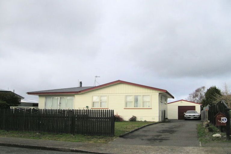 Photo of property in 106 Dover Road, Flaxmere, Hastings, 4120