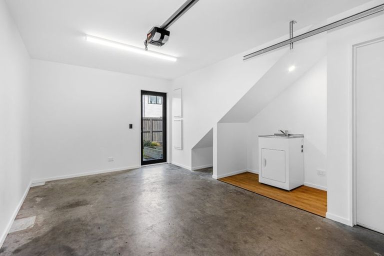 Photo of property in 3 Koral Lane, Broomfield, Christchurch, 8042