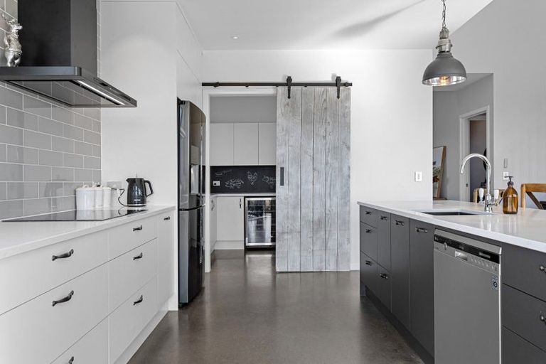 Photo of property in 27 Hampton Drive, Swannanoa, Kaiapoi, 7692