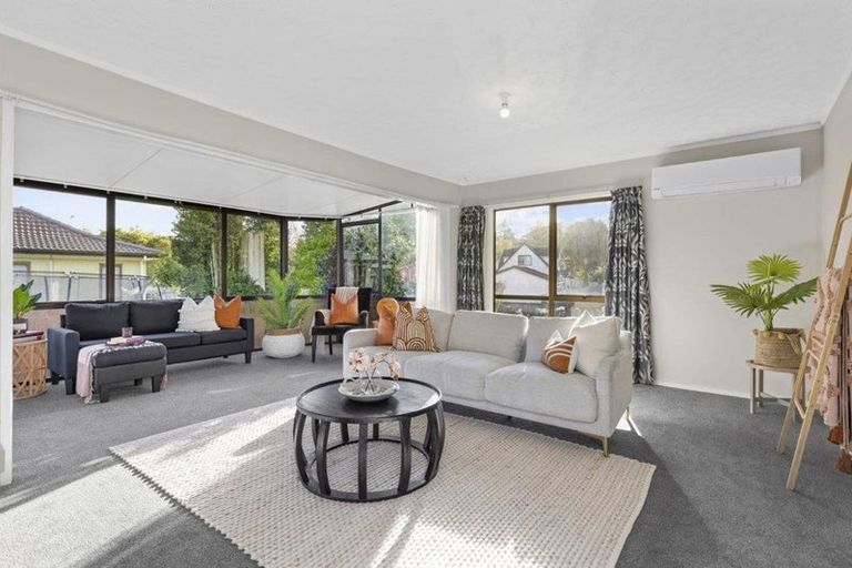 Photo of property in 17 Matipo Crescent, Pukete, Hamilton, 3200