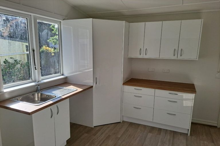 Photo of property in 53 Owen Street, Newtown, Wellington, 6021