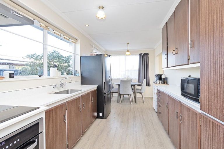 Photo of property in 21 Paterson Street, Grasmere, Invercargill, 9810