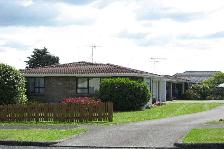 Photo of property in 2/26 Hall Street, Pukekohe, 2120