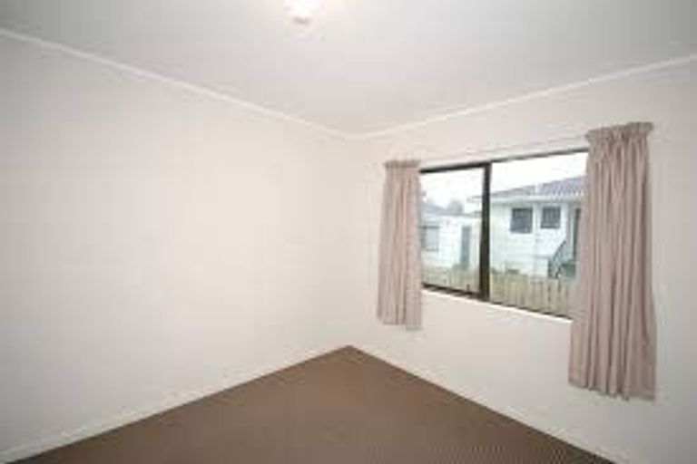 Photo of property in 2/164 Finlayson Avenue, Clendon Park, Auckland, 2103