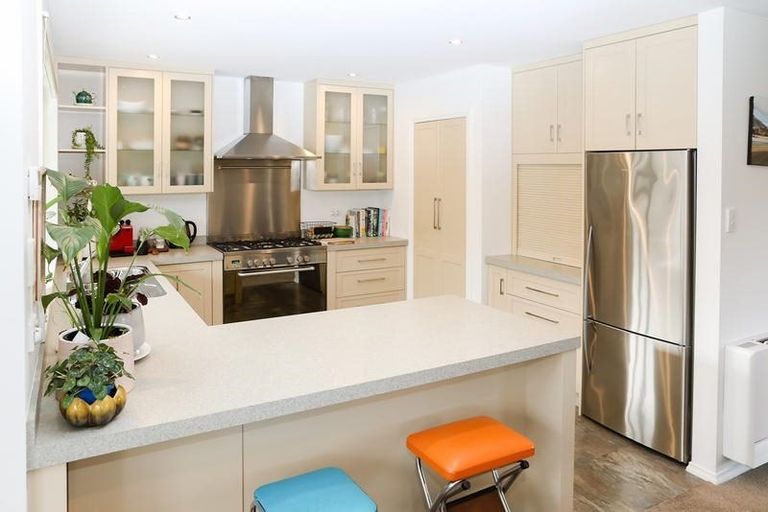 Photo of property in 1 White Hart Lane, Mosgiel, 9024