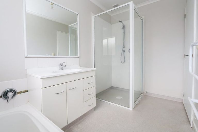 Photo of property in 183 Old Farm Road, Hamilton East, Hamilton, 3216