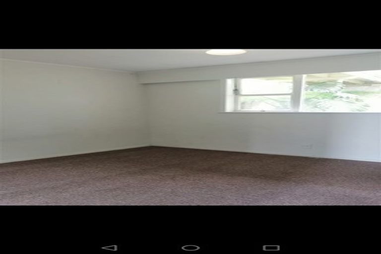 Photo of property in 71 College Road, Northcote, Auckland, 0627