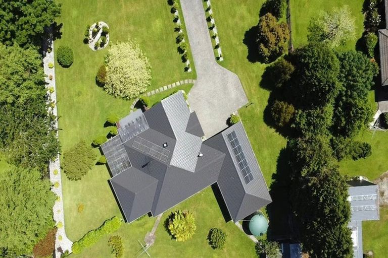 Photo of property in 41 Kew Road, Westport, 7825