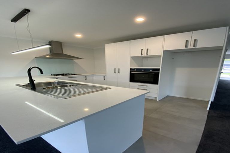 Photo of property in 34 Harore Road, Takanini, 2112