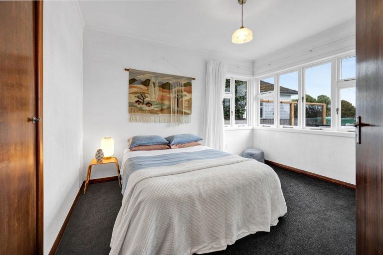 Photo of property in 13 Konini Street, Inglewood, 4330