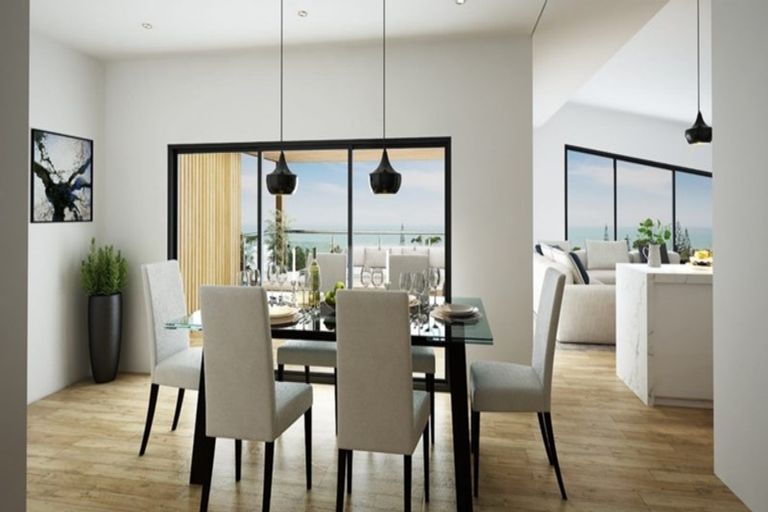 Photo of property in 2 Bluewater View, Mount Pleasant, Christchurch, 8081