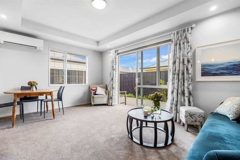 Photo of property in 2/14 Nicholls Road, Halswell, Christchurch, 8025