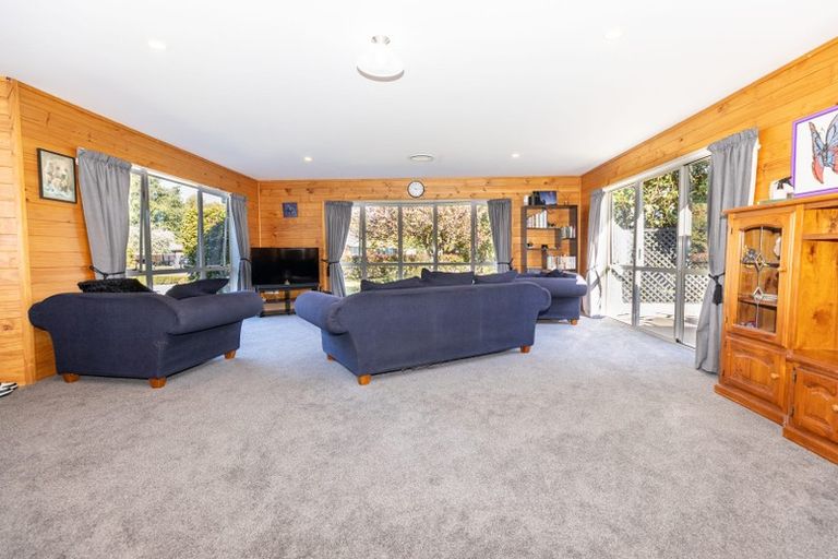 Photo of property in 5 De Renzie Place, Kirwee, Darfield, 7571