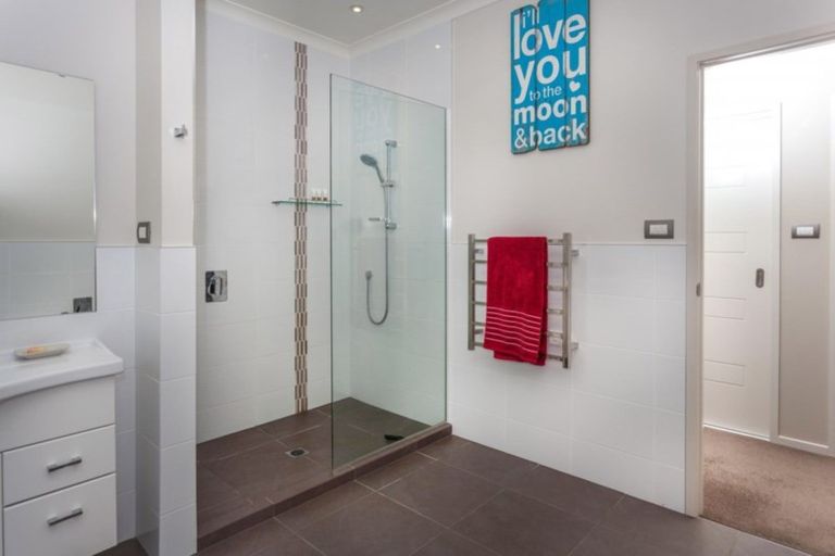 Photo of property in 848b Thames Coast Sh25 Road, Tapu, Thames, 3575