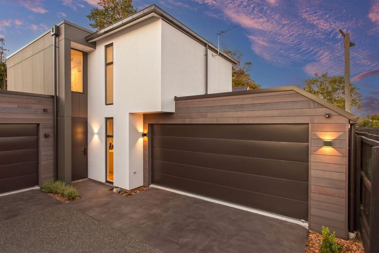 Photo of property in 54b Innes Road, St Albans, Christchurch, 8052