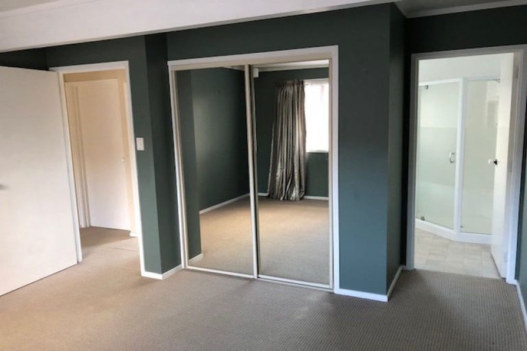 Photo of property in 32 Marama Street, Frankton, Hamilton, 3204