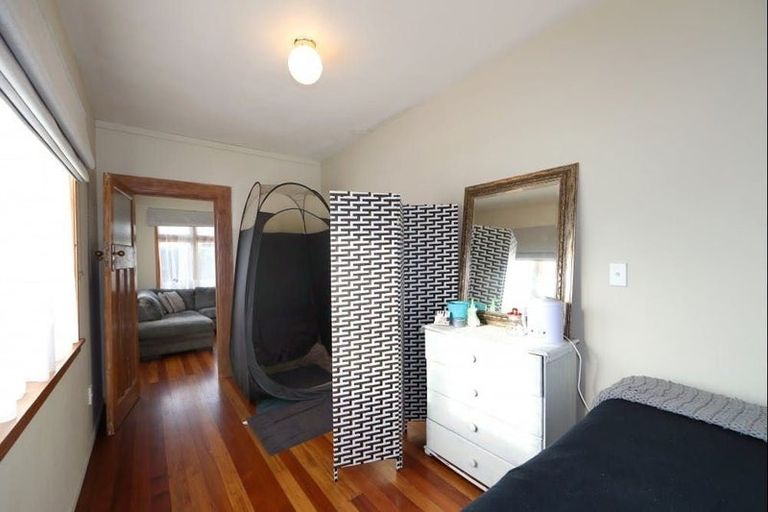 Photo of property in 219 Georges Drive, Napier South, Napier, 4110