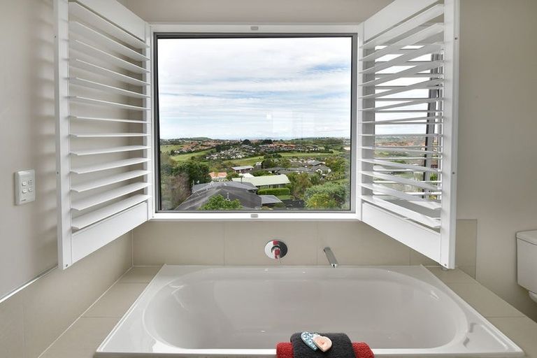 Photo of property in 1211 Whangaparaoa Road, Gulf Harbour, Whangaparaoa, 0930