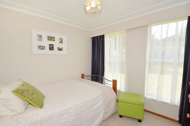 Photo of property in 5 Miller Street, Green Island, Dunedin, 9018