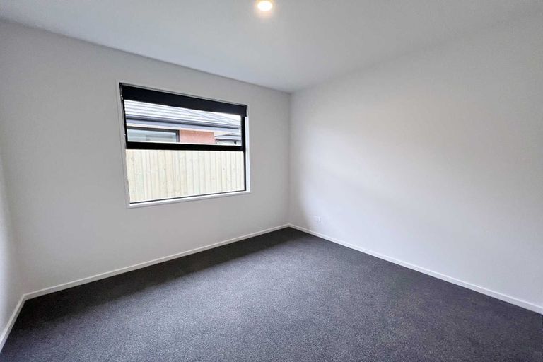 Photo of property in 3 Sarah Nicholls Street, Belfast, Christchurch, 8051