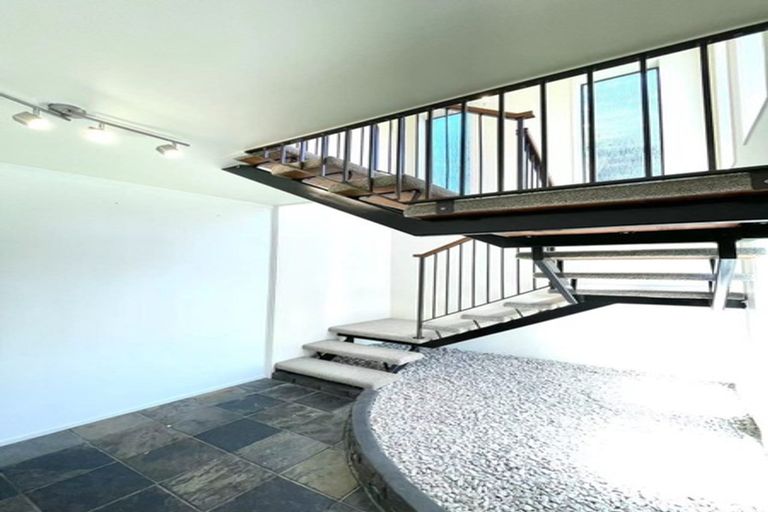 Photo of property in 254 Don Buck Road, Massey, Auckland, 0614