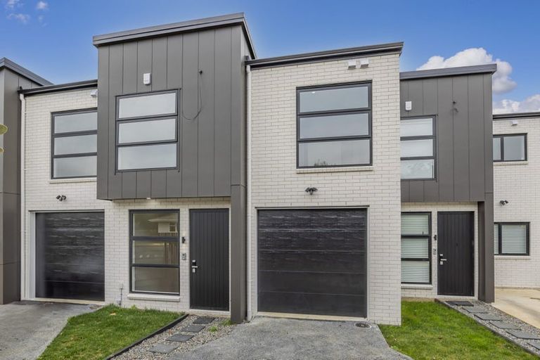 Photo of property in 13b Purata Place, Mangere Bridge, Auckland, 2022