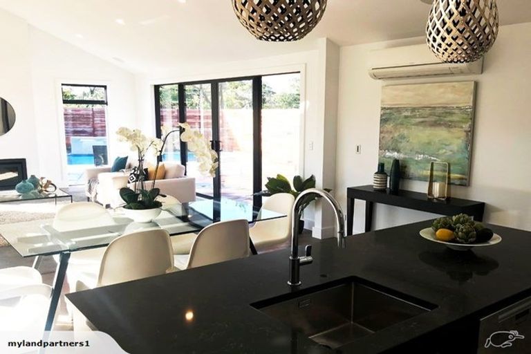 Photo of property in 39 Kano Way, Hobsonville, Auckland, 0616