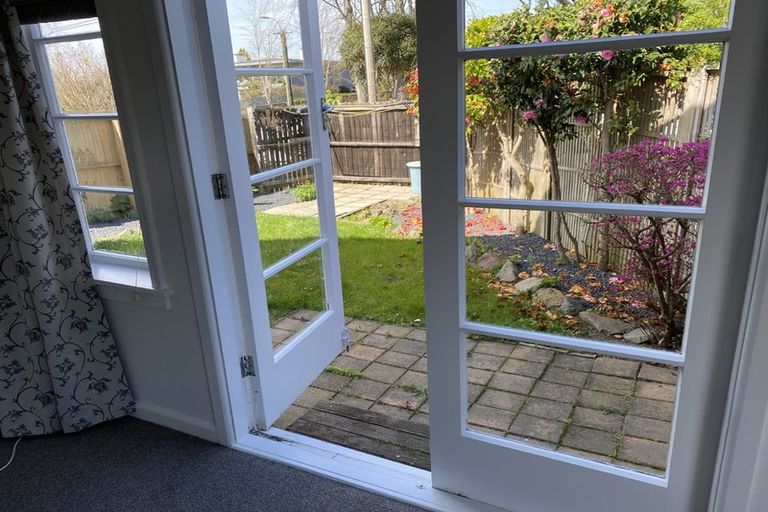 Photo of property in 1/23 Webb Street, St Albans, Christchurch, 8014