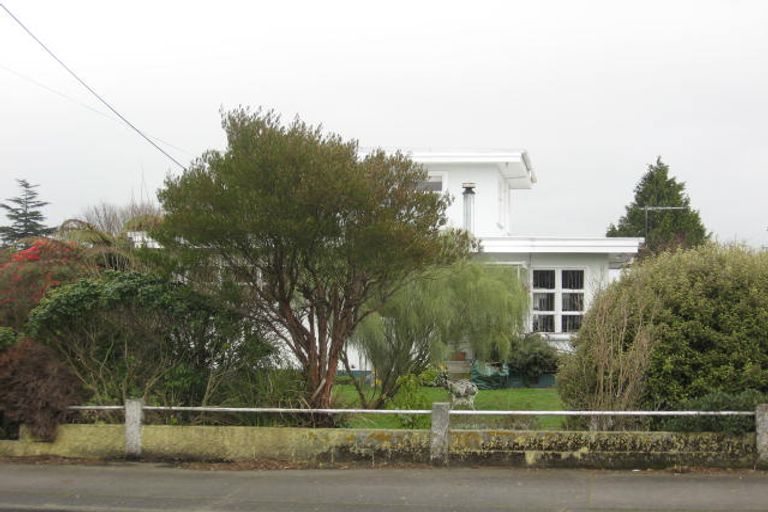 Photo of property in 420 High Street South, Carterton, 5713