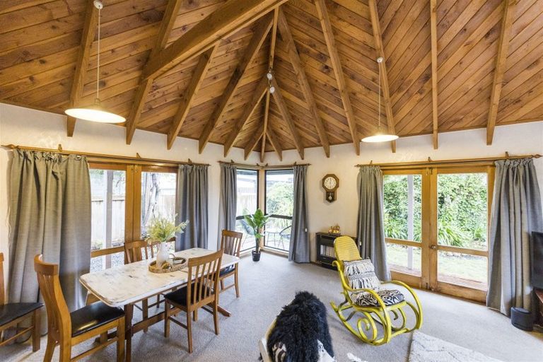 Photo of property in 585a Ferguson Street, Terrace End, Palmerston North, 4410