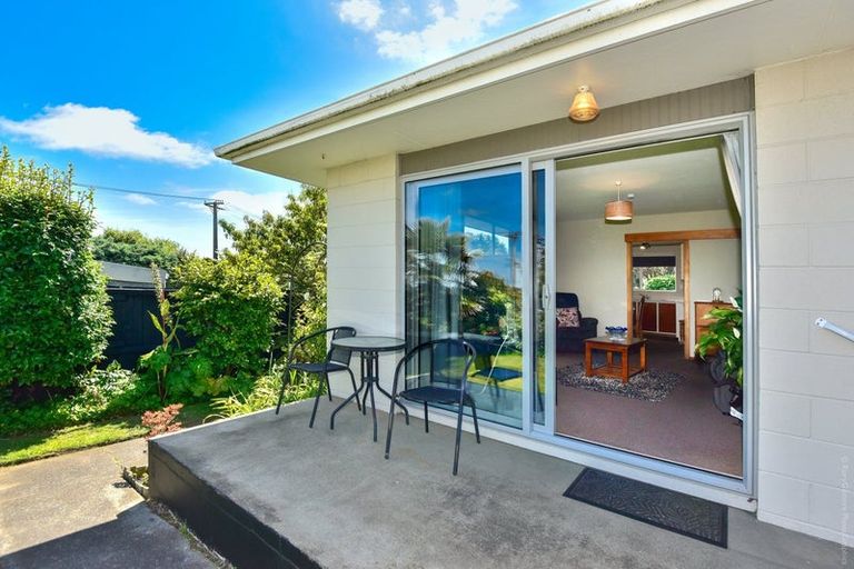 Photo of property in 2/18b Falcon Street, New Brighton, Christchurch, 8061