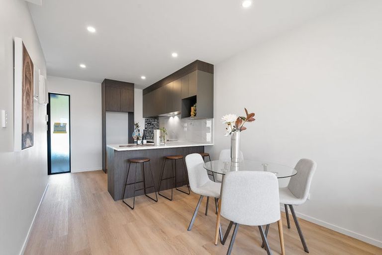 Photo of property in 32 Clementine Place, Bucklands Beach, Auckland, 2014