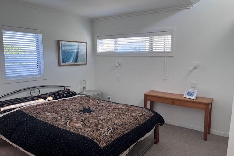Photo of property in 79 Charles Street, Westshore, Napier, 4110