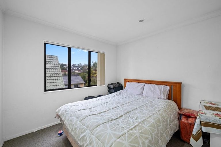 Photo of property in 83 Kamara Road, Glen Eden, Auckland, 0602