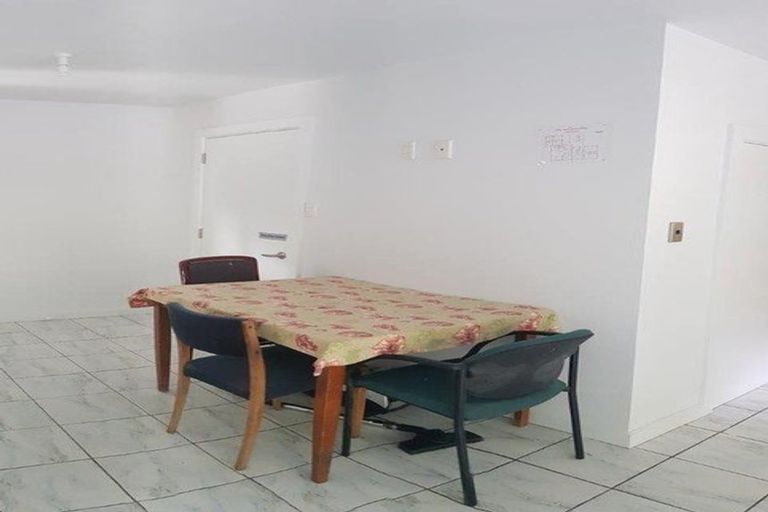 Photo of property in 37 Parkstone Avenue, Ilam, Christchurch, 8041