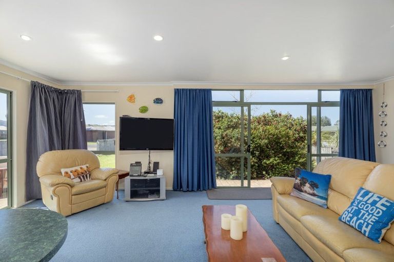 Photo of property in 41 Springbok Avenue, Whitianga, 3510