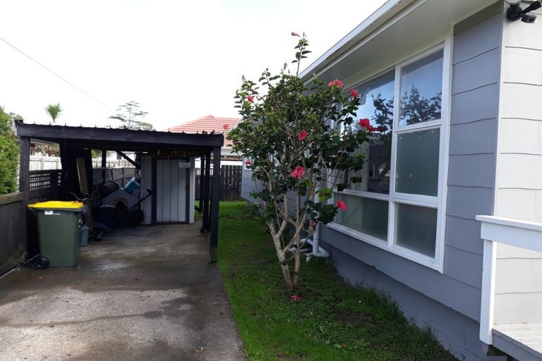 Photo of property in 206 Lake Road, Belmont, Auckland, 0622