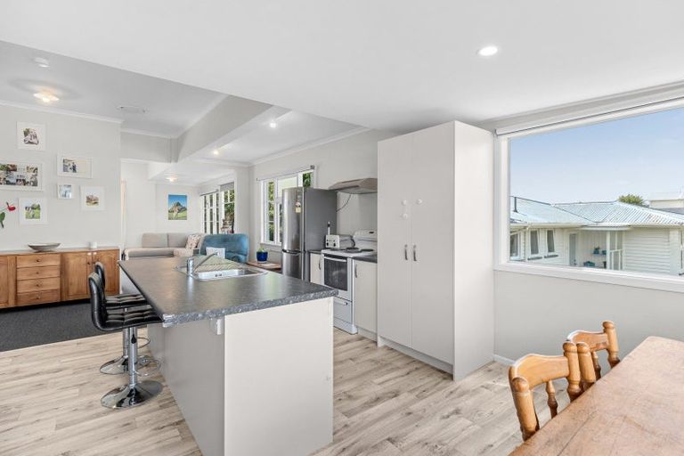 Photo of property in 544 Devon Street West, Blagdon, New Plymouth, 4310