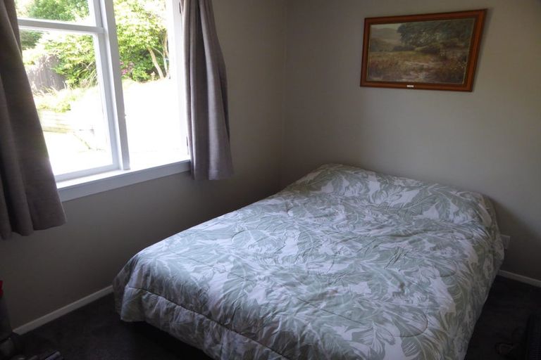 Photo of property in 104 Easther Crescent, Kew, Dunedin, 9012
