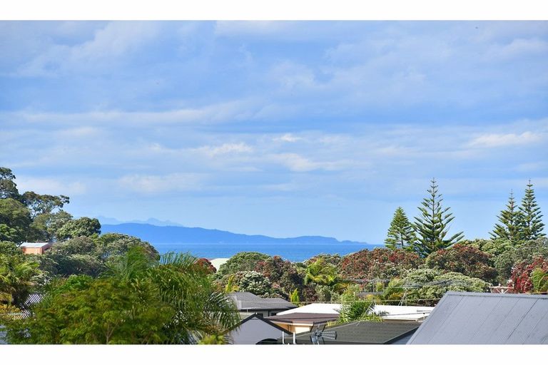 Photo of property in 15b Gilshennan Valley, Red Beach, 0932